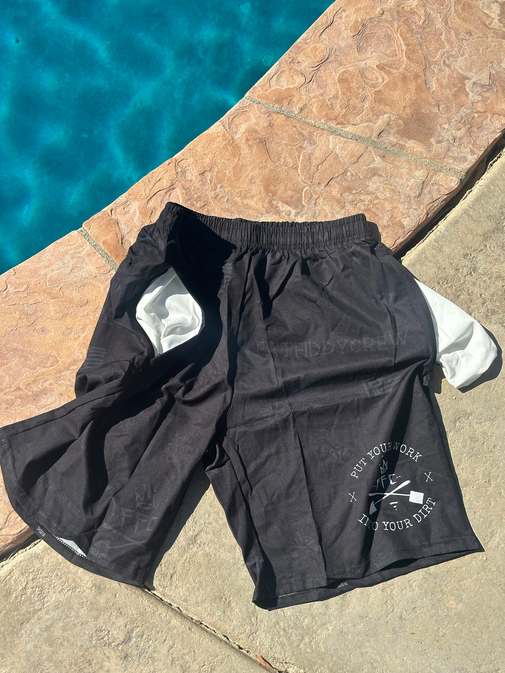 FFC BLACK SHOVEL DIG IT SHOVEL SHORTS