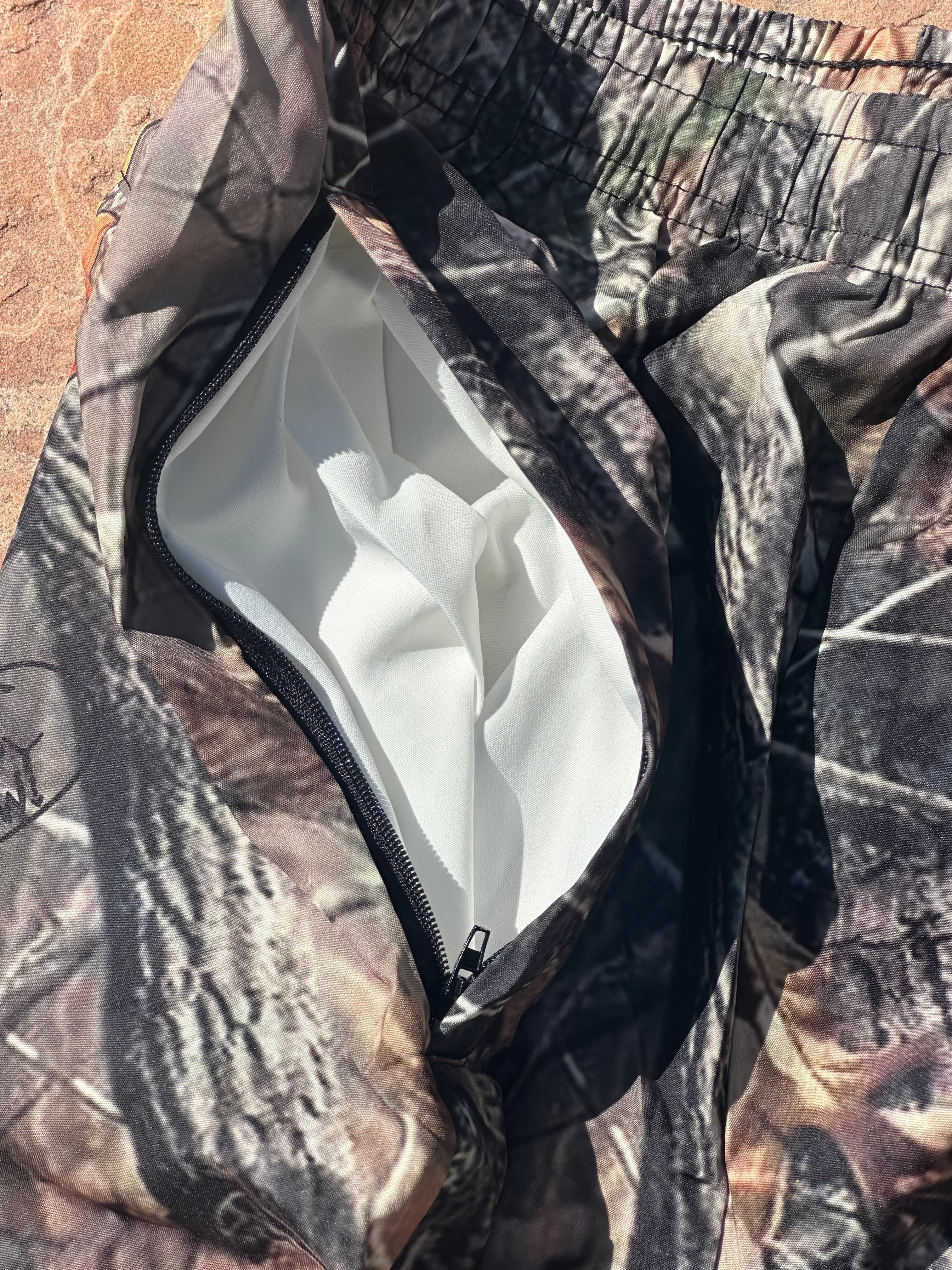 FFC COTTONWEIRD CAMO SHORTS
